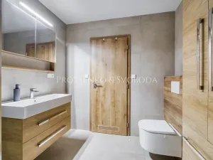 Prodej rodinného domu, Kamenice nad Lipou, Dobšova, 210 m2