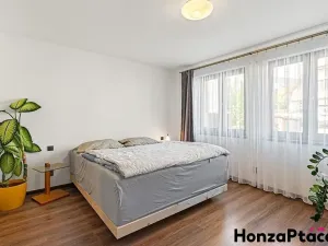 Prodej rodinného domu, Černé Voděrady, Černokostelecká, 159 m2