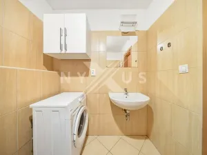 Prodej bytu 1+kk, Praha - Košíře, Pod Kavalírkou, 28 m2