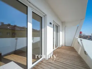 Pronájem bytu 3+kk, Brno, Komárovská, 64 m2