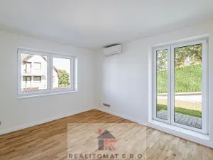 Prodej rodinného domu, Praha - Komořany, Pod lesem, 175 m2