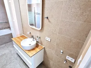 Prodej bytu 3+1, Brno, Tržní, 90 m2