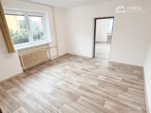 Pronájem kanceláře, Valašské Meziříčí, Kraiczova, 50 m2