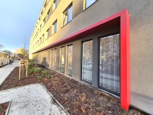 Pronájem kanceláře, Praha - Letňany, Beranových, 150 m2