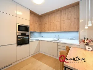 Prodej bytu 2+kk, Praha - Modřany, Vrátnická, 55 m2