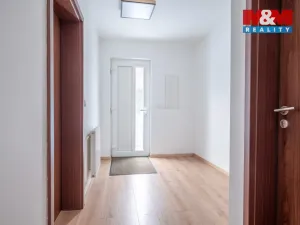 Prodej rodinného domu, Šumavské Hoštice, 316 m2