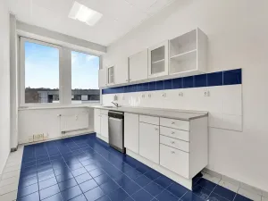 Pronájem kanceláře, Praha - Jinonice, Pekařská, 479 m2