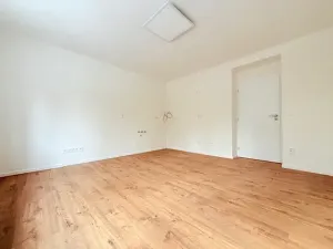 Prodej bytu 2+kk, Jevany, Spojovací, 47 m2