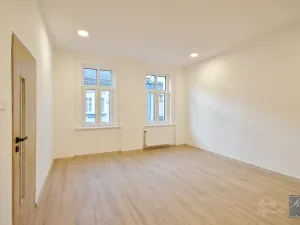 Prodej bytu 2+1, Teplice, Československých legií, 68 m2