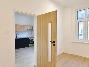 Prodej bytu 2+1, Teplice, Československých legií, 68 m2