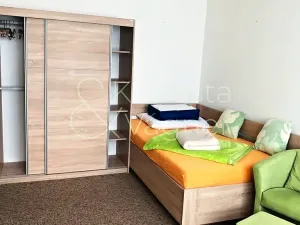 Pronájem bytu 1+1, Chrudim, Husova, 37 m2