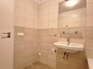 Pronájem bytu 3+kk, Praha, Podbělohorská, 105 m2