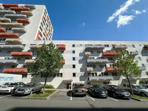 Prodej bytu 2+kk, Praha - Horní Měcholupy, Modenská, 54 m2