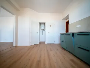 Prodej bytu 1+1, Jablonec nad Nisou, Pod Hájem, 39 m2