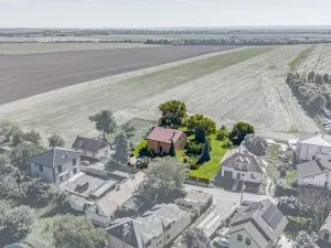 Prodej pozemku pro bydlení, Jenštejn, 1700 m2