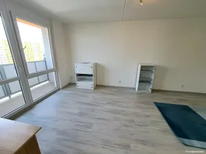 Pronájem bytu 2+1, Hradec Králové, třída Edvarda Beneše, 62 m2