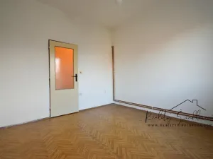 Prodej bytu 3+1, Chropyně, Hrad, 89 m2