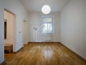 Pronájem bytu 2+kk, Praha - Holešovice, Komunardů, 47 m2