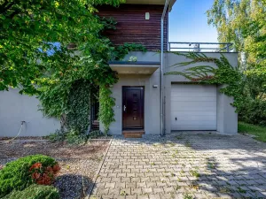 Prodej rodinného domu, Praha - Kolovraty, Lolkova, 159 m2