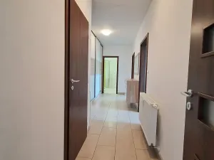 Pronájem bytu 3+kk, Pečky, V Kaštánkách, 92 m2