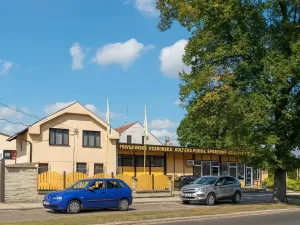 Prodej výrobních prostor, Městec Králové, Palackého, 1826 m2