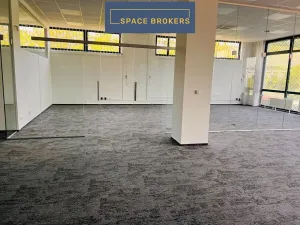 Pronájem obchodního prostoru, Průhonice, Uhříněveská, 1290 m2