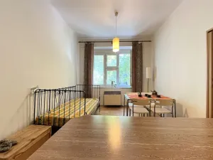 Pronájem bytu 2+kk, Praha - Holešovice, Komunardů, 50 m2