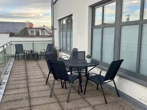 Pronájem kanceláře, Praha - Nové Město, Spálená, 977 m2