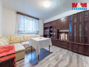 Prodej rodinného domu, Tři Dvory, 250 m2