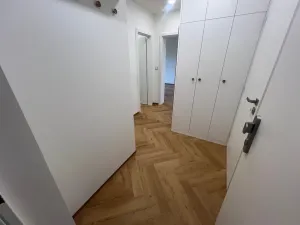 Pronájem bytu 2+kk, Praha - Radotín, V Parníku, 63 m2