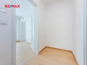 Pronájem bytu 2+kk, Hostivice, Cihlářská, 46 m2