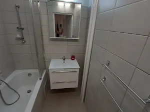 Pronájem bytu 2+1, Praha - Vršovice, Kubánské náměstí, 61 m2