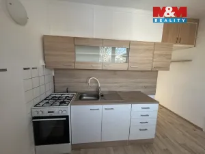 Pronájem bytu 2+1, Ústí nad Labem - Bukov, Bratří Čapků, 50 m2