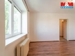 Pronájem bytu 1+1, Kladno, Míru, 32 m2