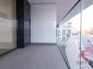 Pronájem bytu 1+kk, Praha - Žižkov, Šrámkové, 33 m2