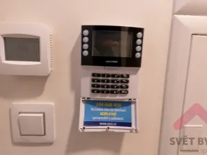 Pronájem bytu 1+kk, Praha - Žižkov, Šrámkové, 33 m2