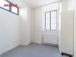 Prodej obchodního prostoru, Králíky, 5. května, 519 m2