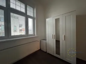 Pronájem bytu 2+1, Praha - Libeň, Drahobejlova, 67 m2