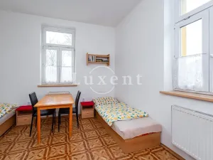 Prodej ubytování, Bělá nad Radbuzou, Náměstí, 800 m2