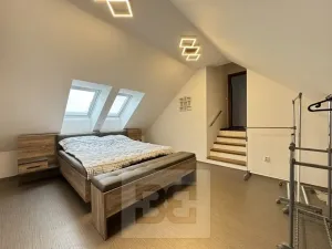 Pronájem rodinného domu, Uhřice, 123 m2