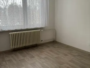 Pronájem bytu 3+1, Chvaletice, Kolínská, 79 m2