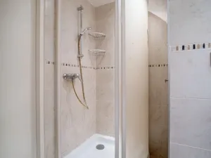 Prodej bytu 2+kk, Praha - Háje, Mnichovická, 41 m2