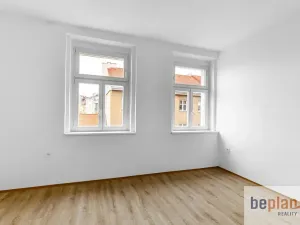 Pronájem bytu 3+1, Praha - Vršovice, Žitomírská, 78 m2
