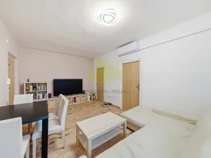 Prodej bytu 3+1, Olomouc, Kmochova, 60 m2