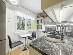 Prodej bytu 3+1, Olomouc, Kmochova, 60 m2