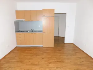 Pronájem bytu 1+kk, Poděbrady, Jeronýmova, 30 m2
