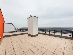 Pronájem bytu 3+kk, Praha - Hlubočepy, Fabiánové, 63 m2