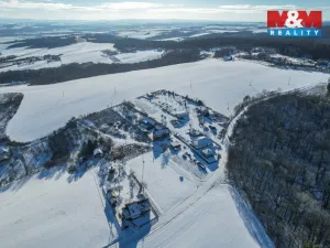 Prodej komerčního pozemku, Halenkovice, 8949 m2