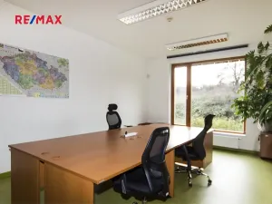 Pronájem kanceláře, Ústí nad Labem, náměstí Prokopa Velikého, 48 m2