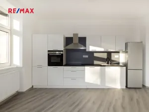 Prodej činžovního domu, Ústí nad Labem, náměstí Prokopa Velikého, 576 m2